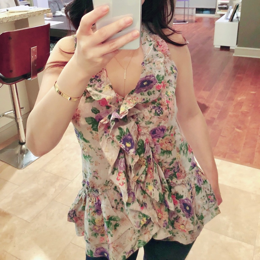 Floral Ruffle Spring Top - Picture 2 of 4